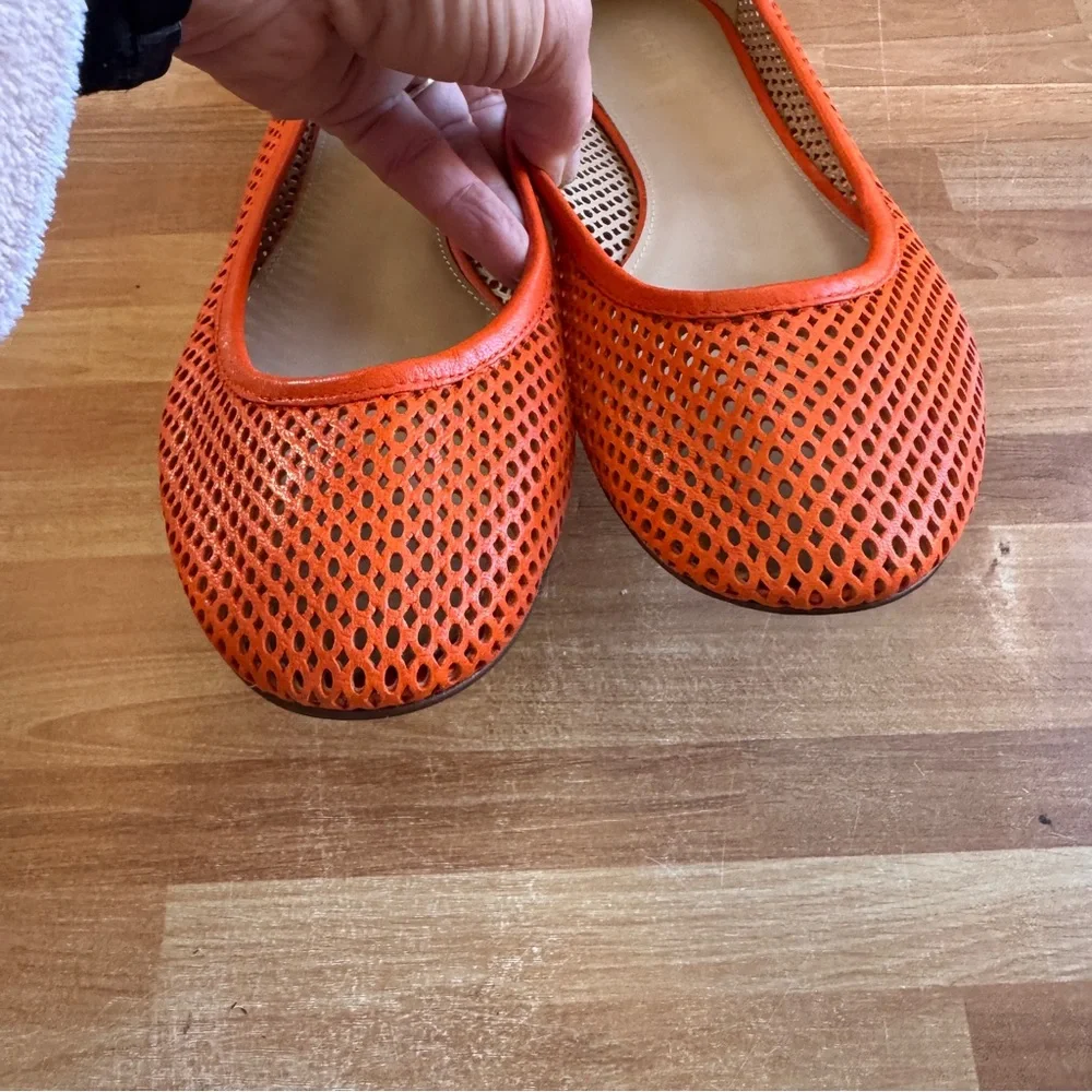 Quorra  flats, modern red color, size 8.5 
Italian leather - Picture 5 of 15
